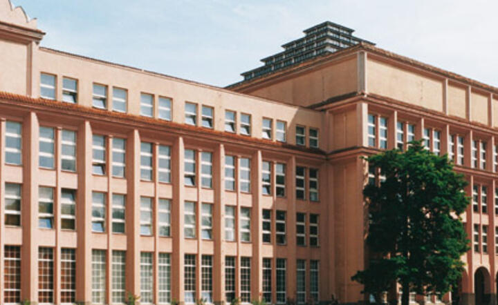 Budynek Głowny Szkoły Handlowej w Warszawie przy Al. Niepodległości, fot. materiały uczelni