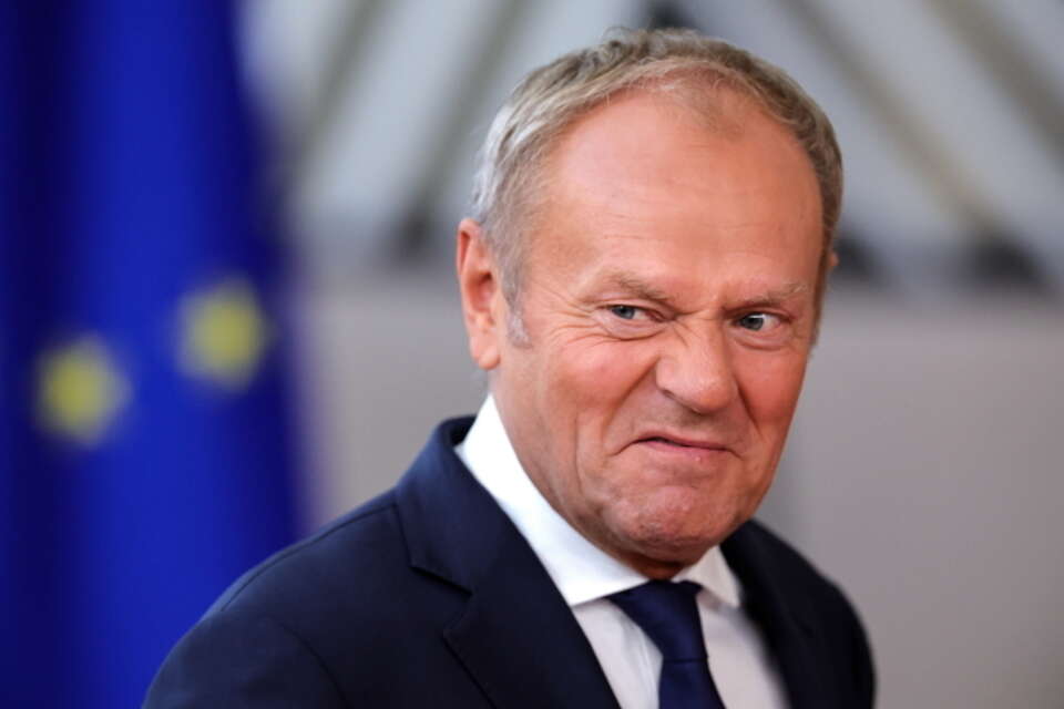 Niemiecka policja wystawiła piłkę Tuskowi. I pudło!