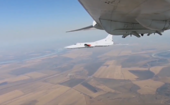 Białoruś: Loty rosyjskich bombowców nad granicą będą regularne [wideo]