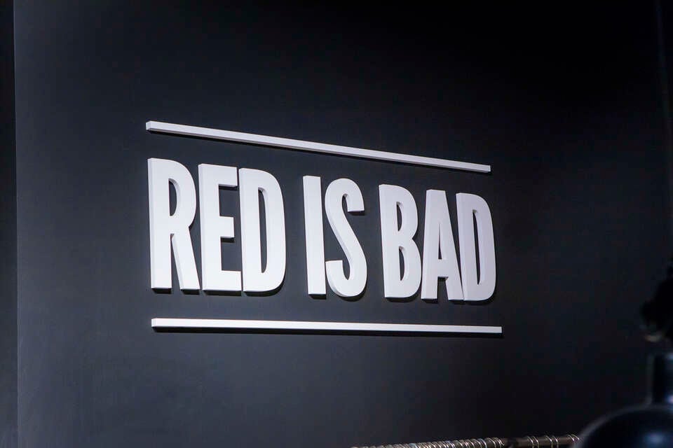 Red is bad / autor: Fratria