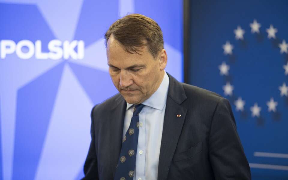 Szef MSZ Radosław Sikorski / autor: Fratria