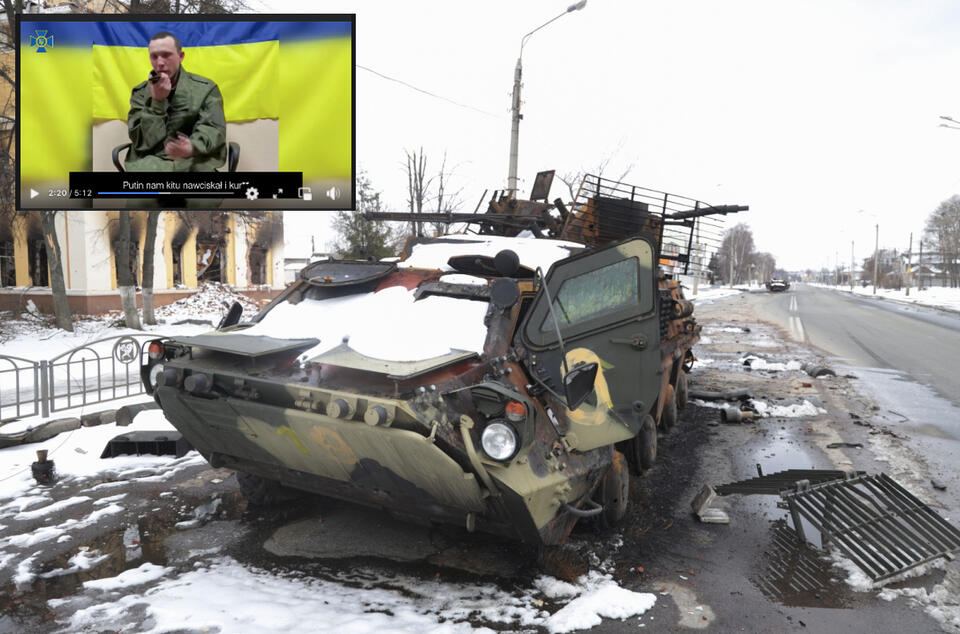 Zdjęcie ilustracyjne - w tle zniszczony rosyjski wóz wojskowy  / autor: PAP/EPA/Facebook
