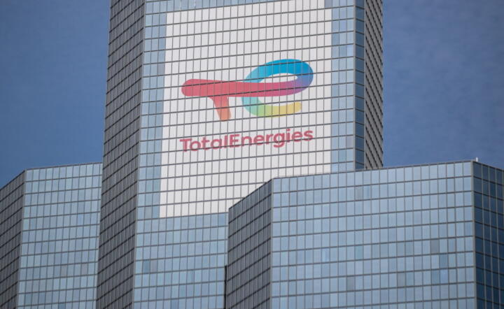 Siedziba koncernu TotalEnergies w biznesowym kwartale Nanterre pod Paryżem / autor: PAP/EPA/Mohammed Badra