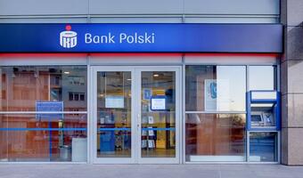 Mniejszy zysk PKO BP. Bank chce sprzedawać kwartalnie kredyty na kwotę 2,5 mld zł