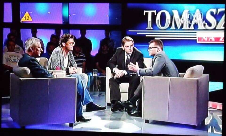 Klasyczna debata w programie Tomasza Lisa. Prowadzący, Jakub Wojewódzki, Krzysztof Materna przeciw jednemu posłowi PiS. Fot. wPolityce.pl