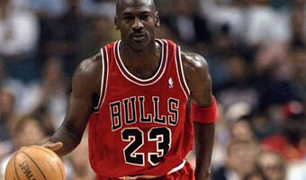 Najlepiej zarabiający byli sportowcy. Michael Jordan na emeryturze zarabia więcej niż w NBA