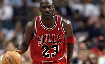 Najlepiej zarabiający byli sportowcy. Michael Jordan na emeryturze zarabia więcej niż w NBA