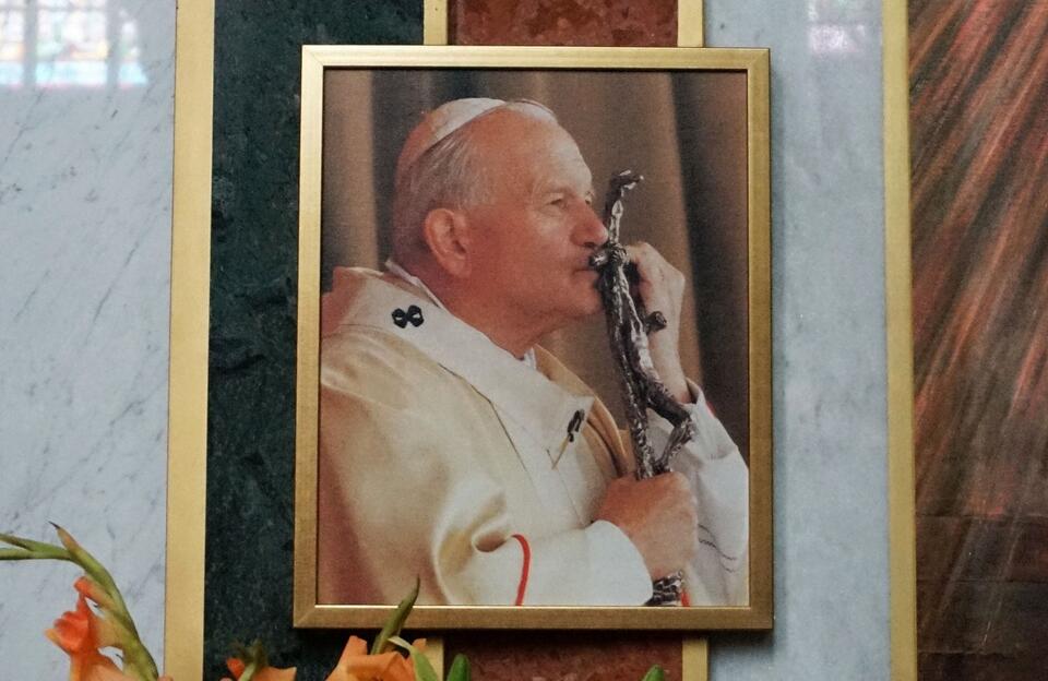 Św. Jan Paweł II / autor: Fratria