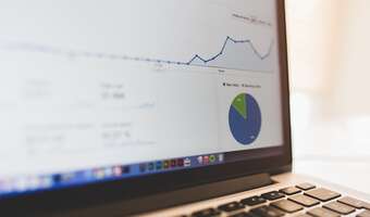 NBP: kondycja sektora przedsiębiorstw dobra, ale problemem otoczenie prawne i presja podatkowa