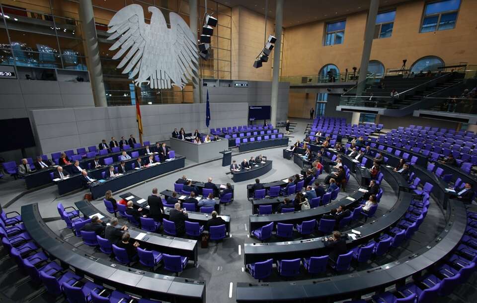Bundestag wezwał rząd do postawienia pomnika polskich ofiar