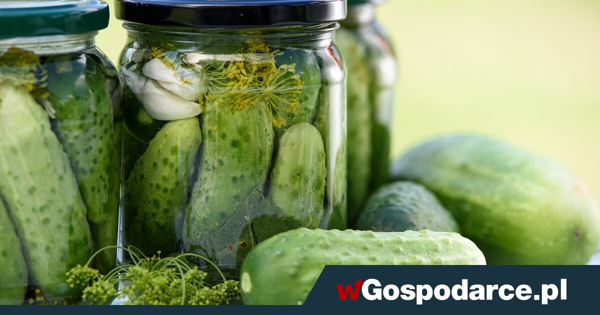 Woda po ogórkach - kto powinien na nią uważać?