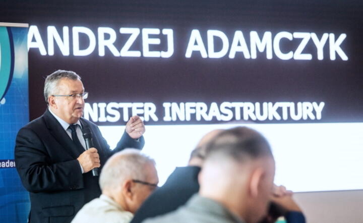  Minister infrastruktury Andrzej Adamczyk / autor: PAP/Tytus Żmijewski