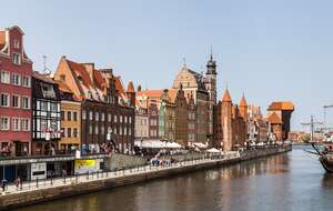 135 lat Gazety - Gdańsk bez NSDAP / autor: Diego Delso, CC BY-SA 3.0 <https://creativecommons.org/licenses/by-sa/3.0>, via Wikimedia Commons