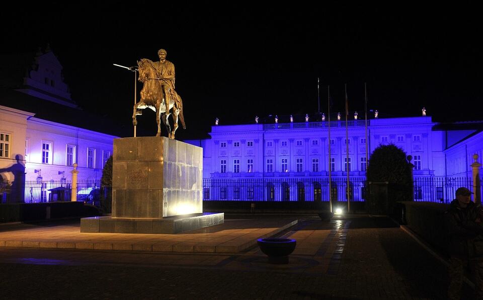 Iluminacja Pałacu Prezydenckiego w 2016 r. / autor: fot. KPRP/G. Jakubowski
