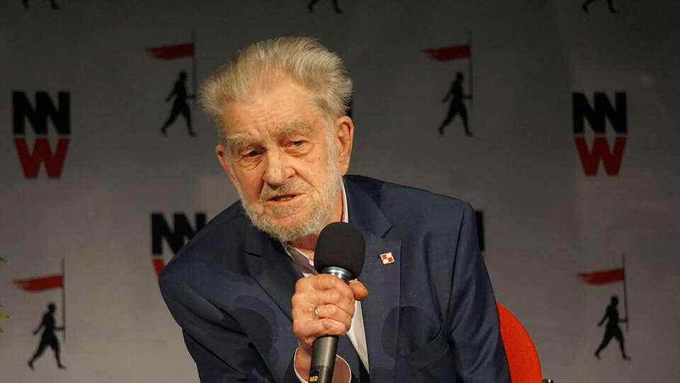 Kuriozalna ocena sądu. Andrzej Gwiazda to tylko "komentator"