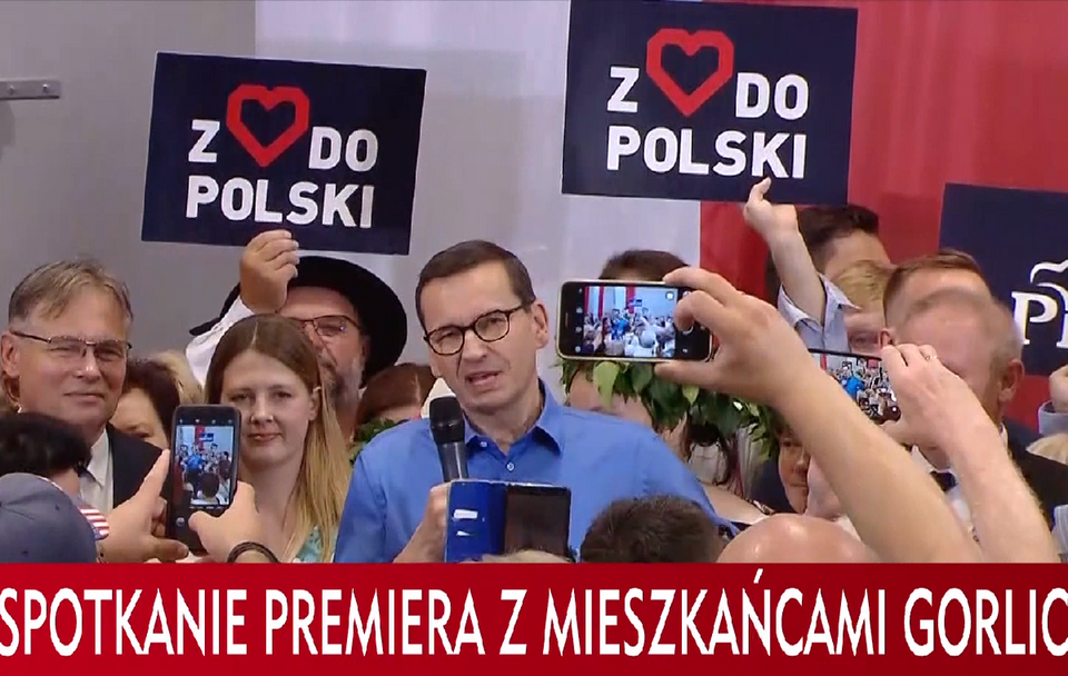 Premier Mateusz Morawiecki w Gorlicach / autor: TVP Info