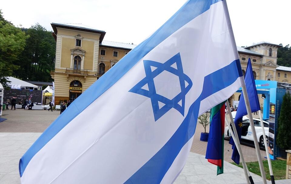 Żydzi krytykują wewnętrzny dokument UE / autor: Fratria