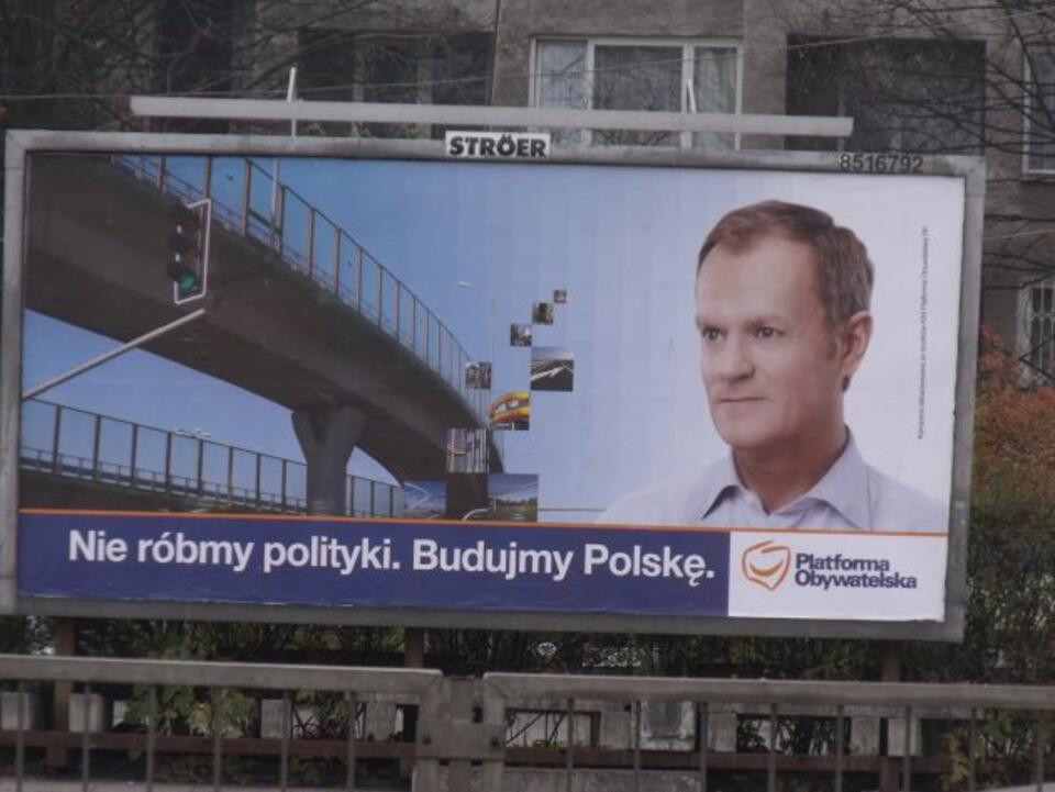 Tuż po wyborach samorządowych Platforma znacznie okroiła listę inwestycji drogowych. 