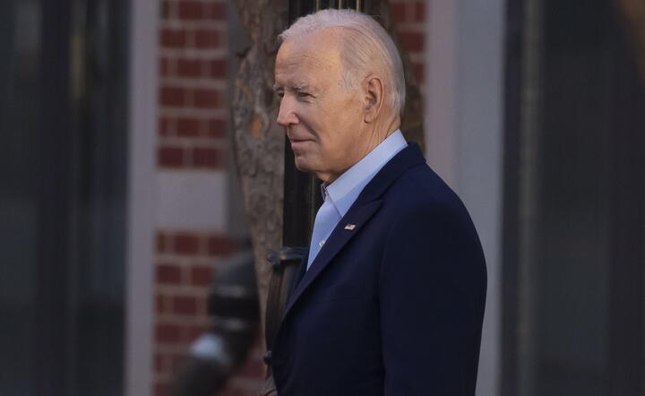 Prezydent USA Joe Biden / autor: PAP/EPA/MICHAEL REYNOLDS / POOL