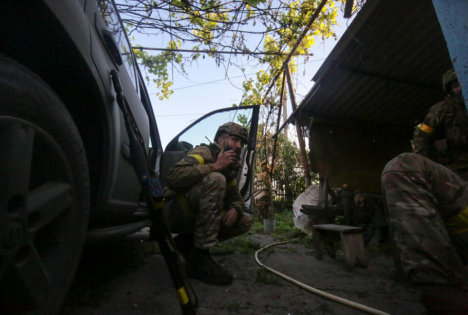 Ukraińscy żołnierze  / autor: PAP/EPA