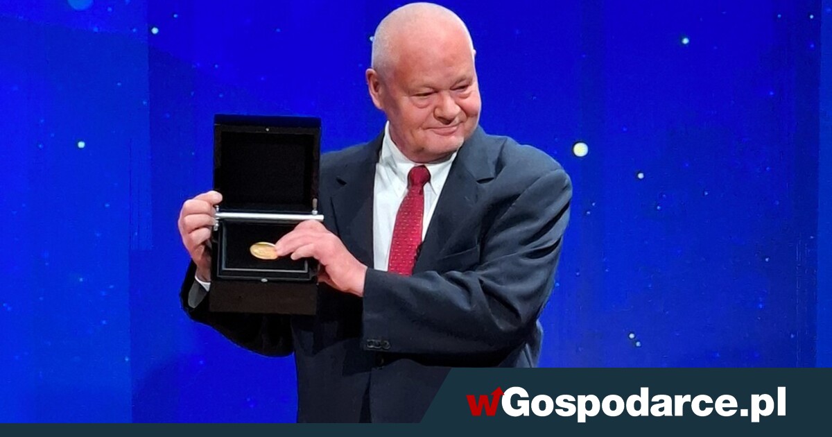 Prezes NBP wyróżniony prestiżową nagrodą „Lámfalussy Award"