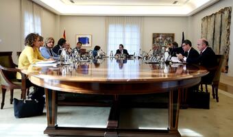 Premier Hiszpanii ogłosił przejęcie kontroli nad Katalonią