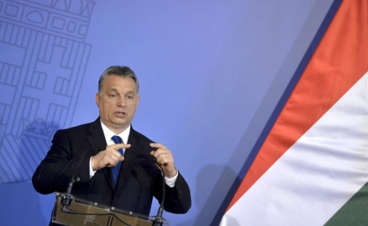 Premier Viktor Orban, fot. PAP/ EPA/SZILARD KOSZTICSAK 
