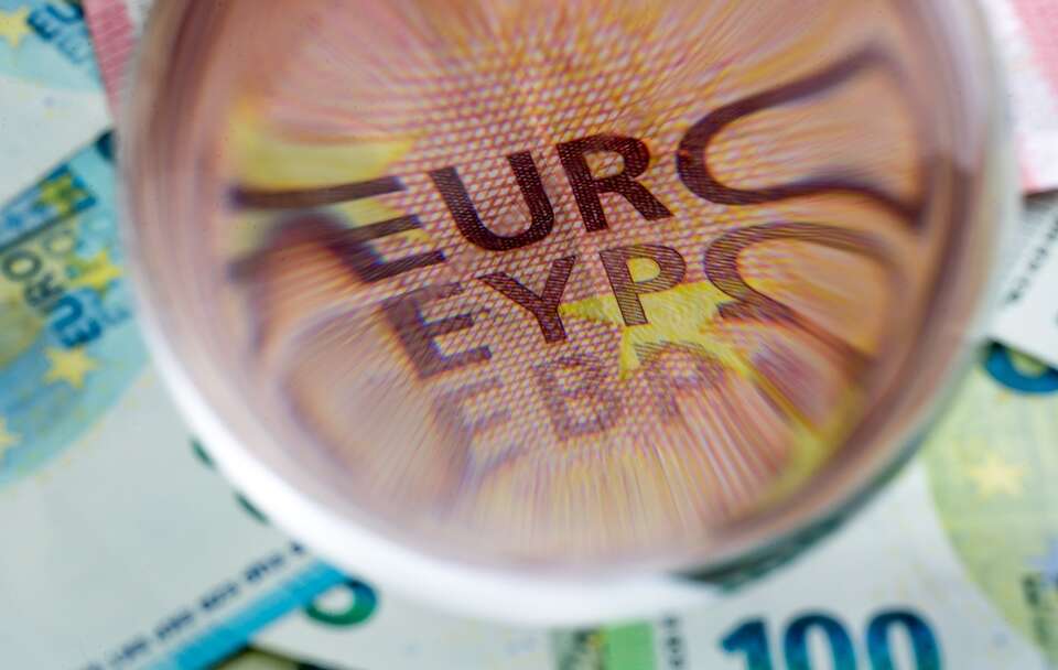 Europarlament najprawdopodobniej dziś zgodzi się na przyśpieszenie procedury zatwierdzenia pożyczki dla Kijowa / autor: Fratria