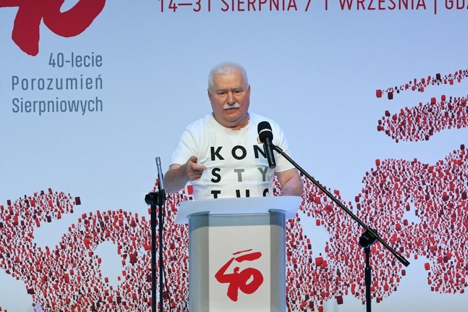 Lech Wałęsa podczas Forum Obywatelskiego w ECS w Gdańsku / autor: PAP/Adam Warżawa
