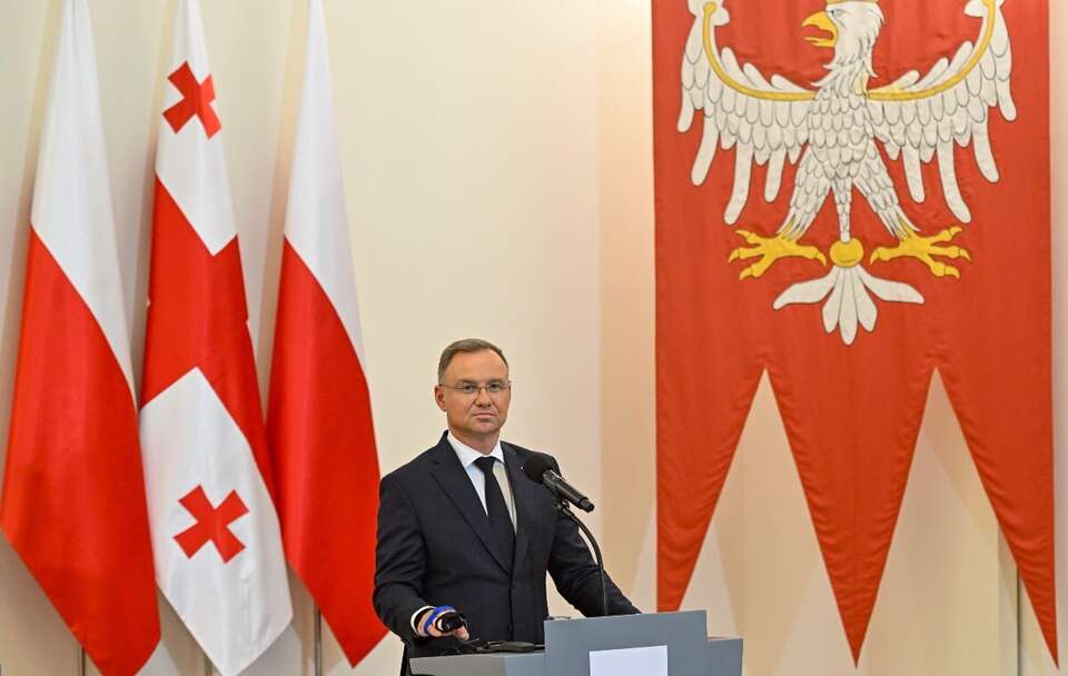 Prezydent Andrzej Duda podczas konferencji prasowej po spotkaniu z prezydent Gruzji Salome Zurabiszwili w Pałacu Prezydenckim w Warszawie / autor: PAP/Radek Pietruszka