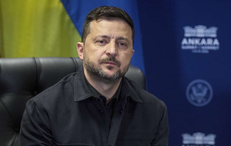 Zelensky betrayed Ukraine. Pushing his country into the abyss