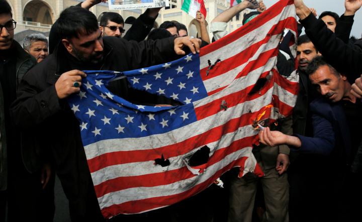 Bagdad przeciwko Amerykanom / autor: PAP/EPA/