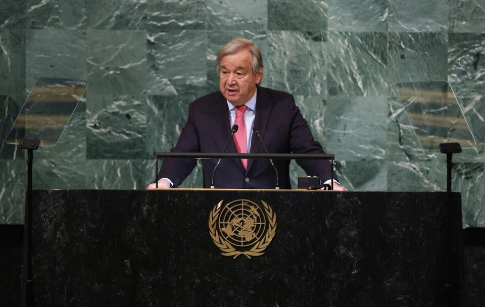 Sekretarz generalny ONZ Antonio Guterres / autor: PAP/EPA/JUSTIN LANE