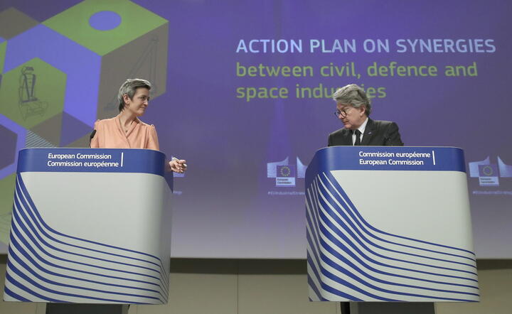 Margrethe Vestager i Thierry Breton / autor: PAP/EPA