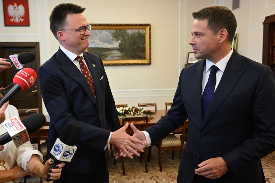 Mentzen o poparciu Trzaskowskiego przez Hołownię: Nie będę zachowywał się jak Szymon Hołownia / autor: PAP