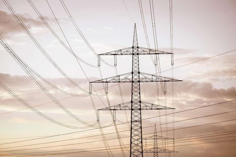 Linie energetyczne / autor: pixabay.com