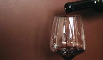 Francja: Produkcja wina znacznie spadnie w tym roku
