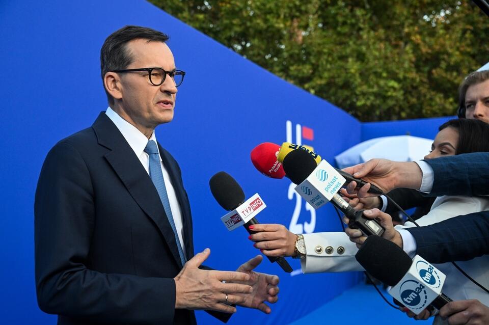 Premier Mateusz Morawiecki podczas nieformalnego szczytu Rady Europejskiej w Grenadzie. / autor: PAP/Radek Pietruszka