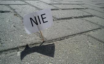 Apel o zawieszenie strajku i przeprowadzenie matur