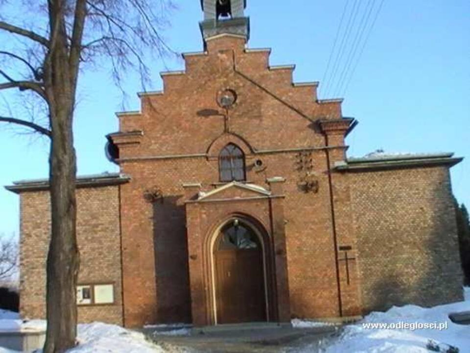Kościół rektoracki na Cmentarzu Kule w Częstochowie, www.odleglosci.pl 