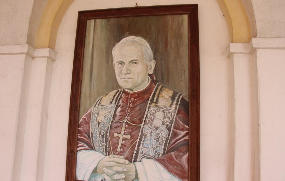 Portret św. Jana Pawła II w Świętej Lipce / autor: Fratria