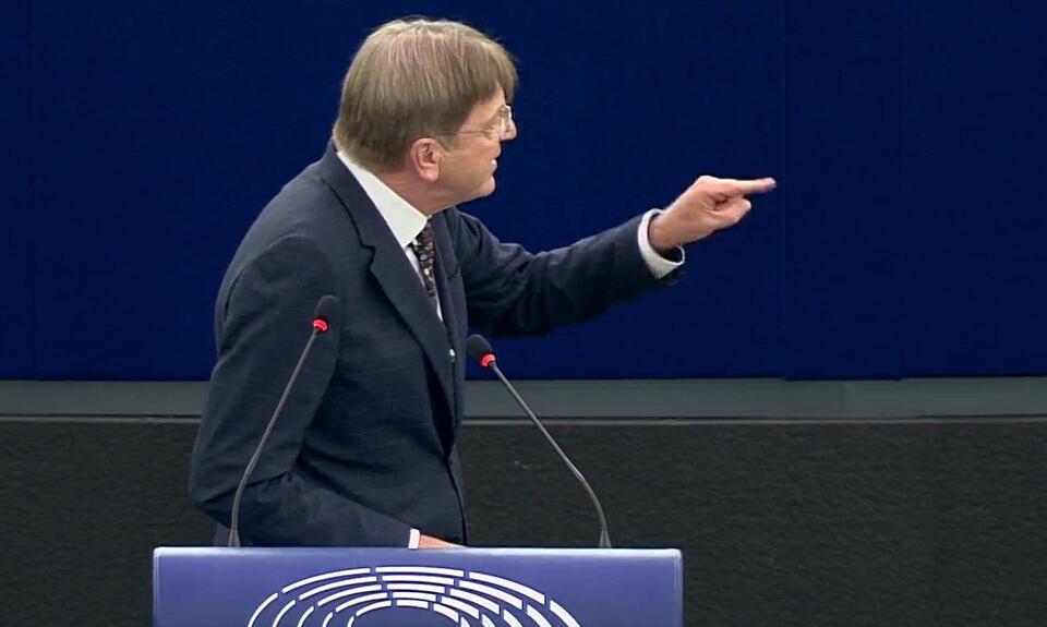 Guy Verhofstadt w PE / autor: screen/multimedia.europarl.europa.eu/
