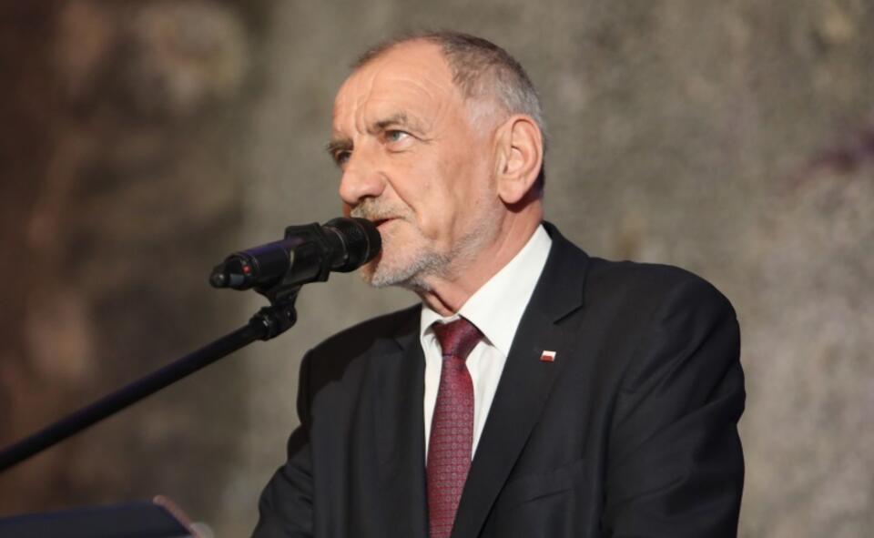 Prof. Jan Tadeusz Duda / autor: J. T. Duda