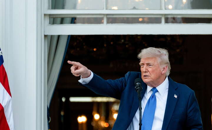 Prezydent USA Donald Trump w Białym Domu / autor: PAP/EPA/Eric Lee