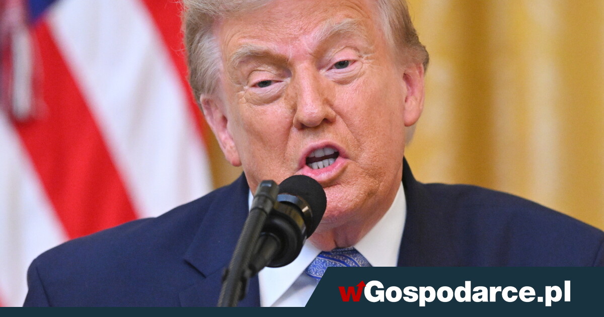 Trump ujawnia, co zrobiły Chiny. „220 milionom Amerykanom”