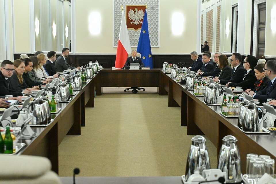 Premier Donald Tusk na posiedzeniu rządu w siedzibie KPRM w Warszawie. / autor: PAP/Piotr Nowak