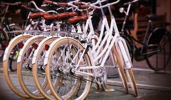Orlen szuka dostawców stacji naprawczych dla rowerów