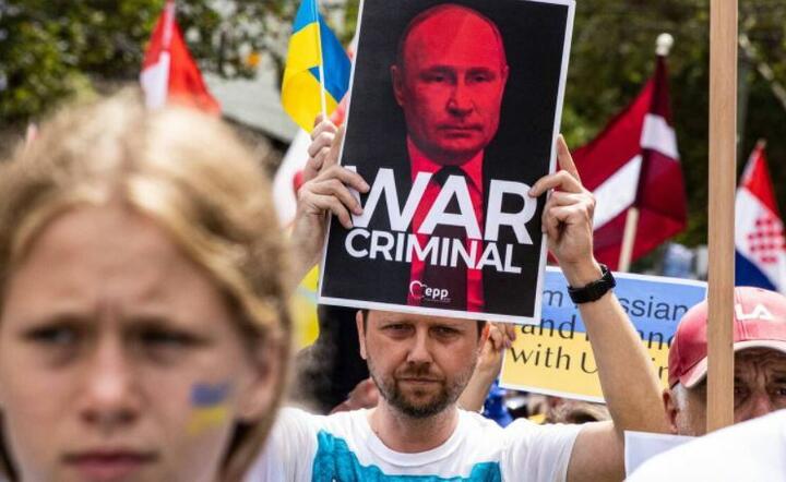 Demonstracje przeciwko wojnie na Ukrainie  / autor: PAP/EPA/DIEGO FEDELE AUSTRALIA 