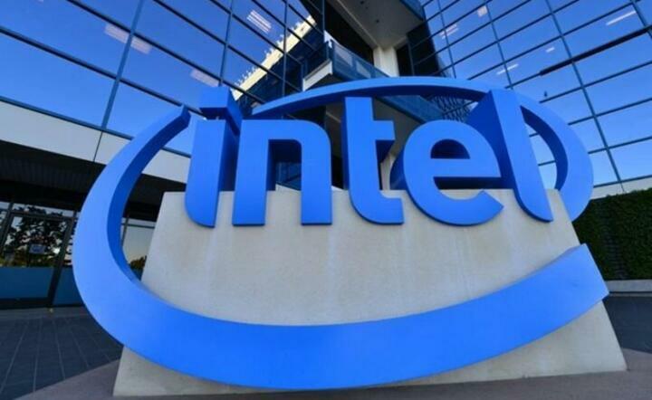 Intel wstrzymuje dostawy procesorów do Rosji i na Białoruś