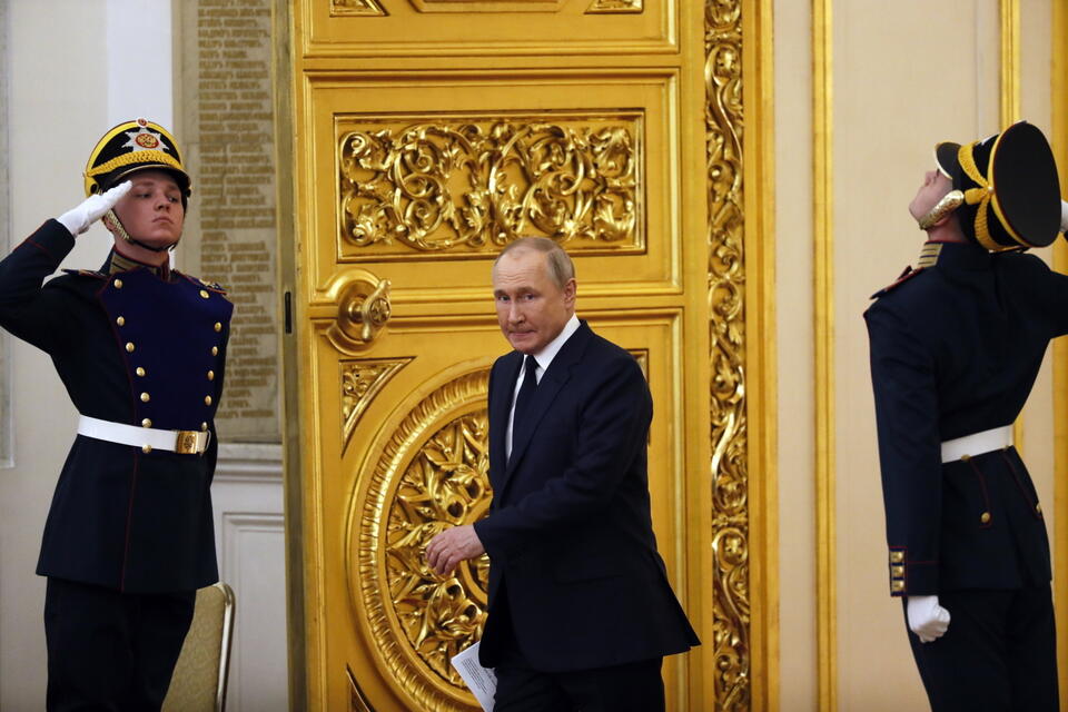 Władimir Putin na spotkaniu z rosyjskimi olimpijczykami 26 kwietnia 2022 / autor: PAP/EPA